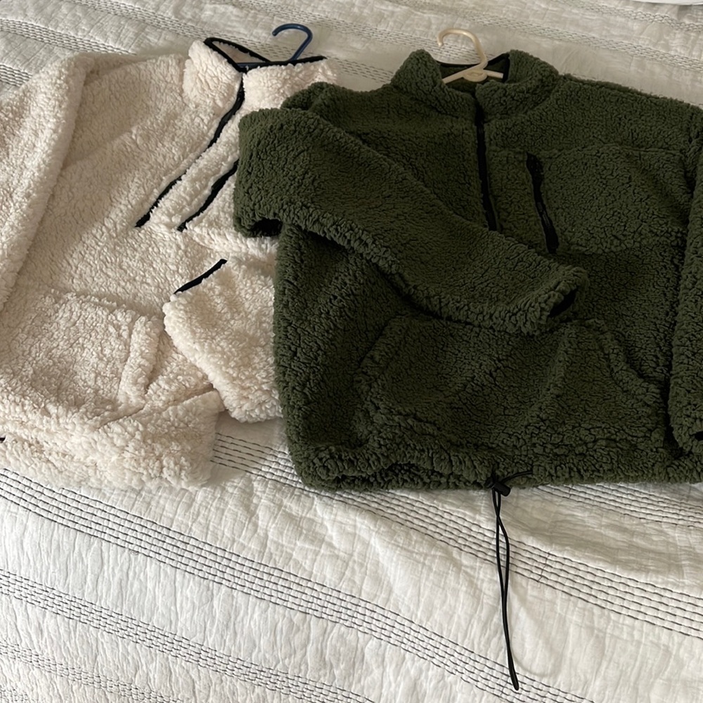 Fuzzy drawstrings quarter zip jacket